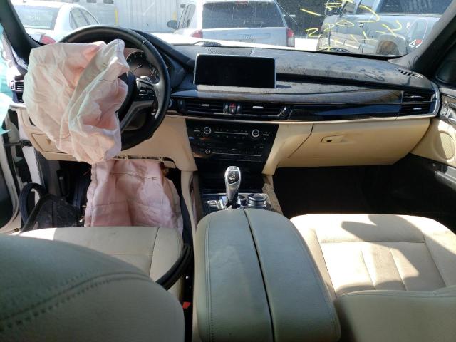 5UXKR2C53J0Z18262 - 2018 BMW X5 SDRIVE35I WHITE photo 8