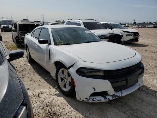 2C3CDXBG8MH608455 - 2021 DODGE CHARGER SXT WHITE photo 4