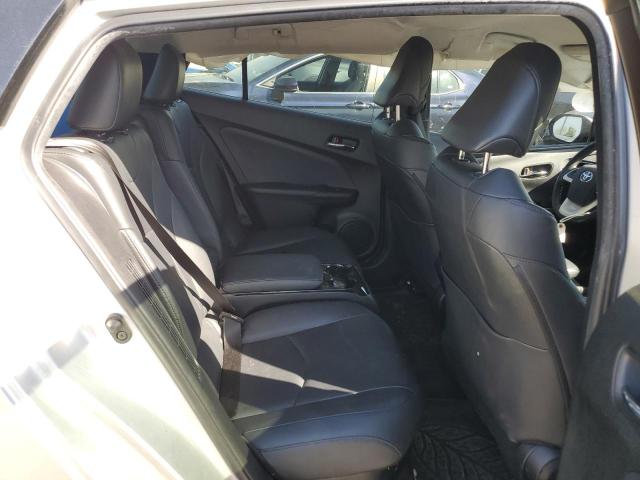 JTDKARFP3H3057334 - 2017 TOYOTA PRIUS PRIM 银色 照片 10