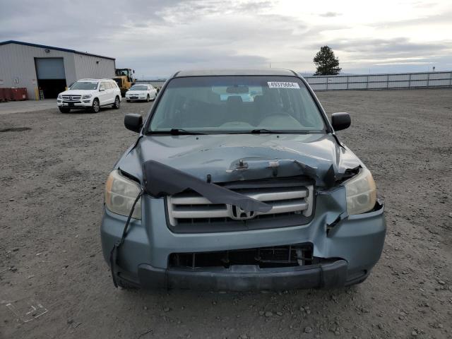 2HKYF18156H546809 - 2006 HONDA PILOT LX GRAY photo 5