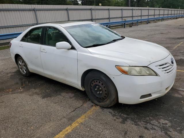 4T1BE46K97U588795 - 2007 TOYOTA CAMRY CE WHITE photo 4