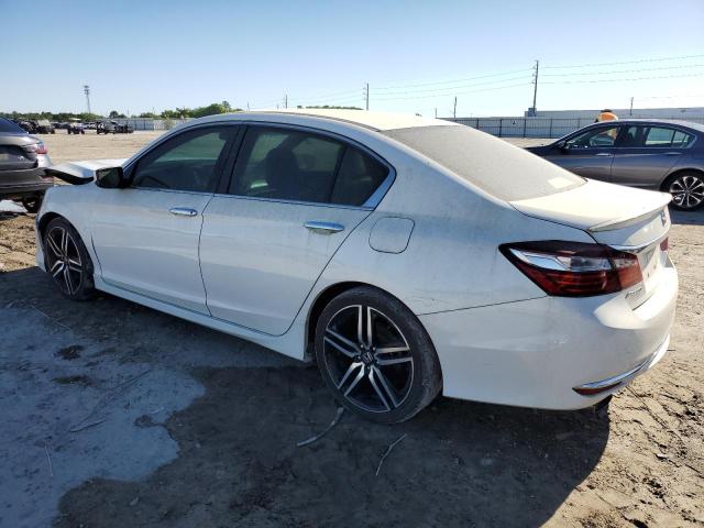 1HGCR2F61HA118334 - 2017 HONDA ACCORD SPORT WHITE photo 2