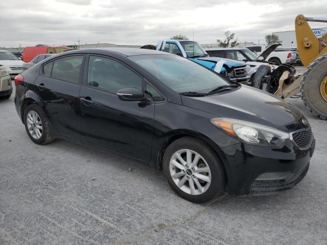 KNAFX4A62F5333258 - 2015 KIA FORTE LX BLACK photo 4