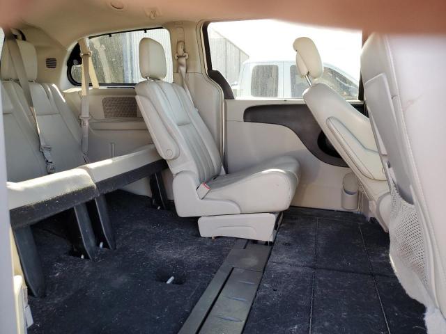 2C4RC1CG2DR766921 - 2013 CHRYSLER TOWN & COU TOURING L BEIGE photo 11