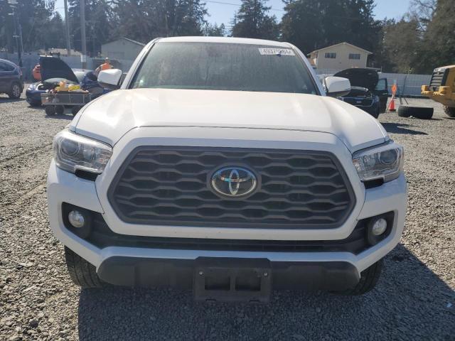 3TMCZ5AN3NM487001 - 2022 TOYOTA TACOMA DOUBLE CAB WHITE photo 5