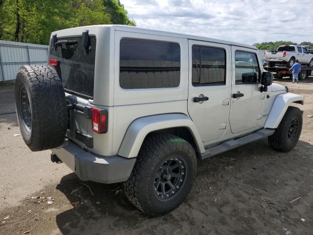 1J4HA7H13BL613960 - 2011 JEEP WRANGLER U JEEP 70TH ANNIVERSARY SILVER photo 3