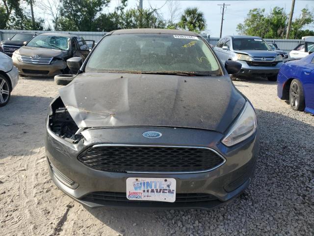 1FADP3K26JL234632 - 2018 FORD FOCUS SE GRAY photo 5