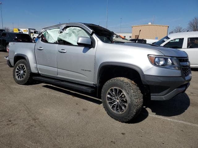 1GCGTEEN5J1277326 - 2018 CHEVROLET COLORADO ZR2 SILVER photo 4