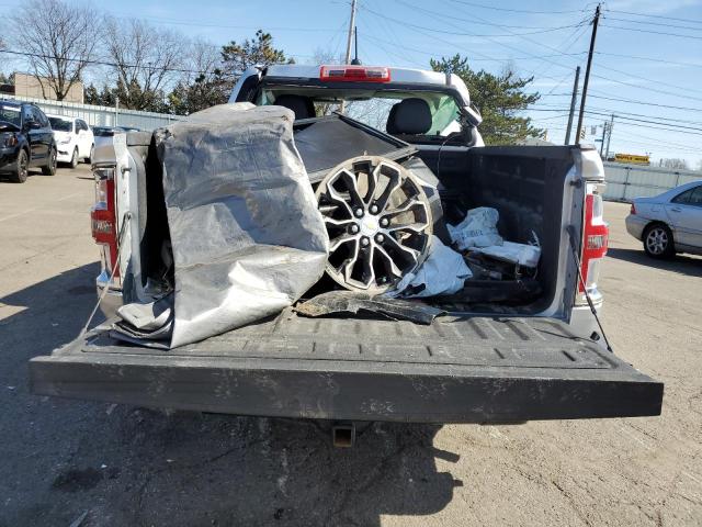 1GCGTEEN5J1277326 - 2018 CHEVROLET COLORADO ZR2 SILVER photo 6