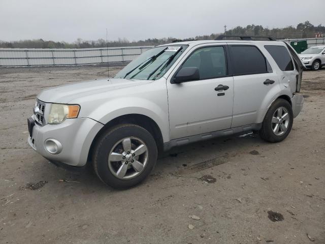 2009 FORD ESCAPE XLT, 