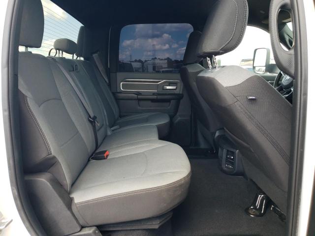 3C6UR5DL0NG298049 - 2022 RAM 2500 BIG HORN/LONE STAR WHITE photo 10