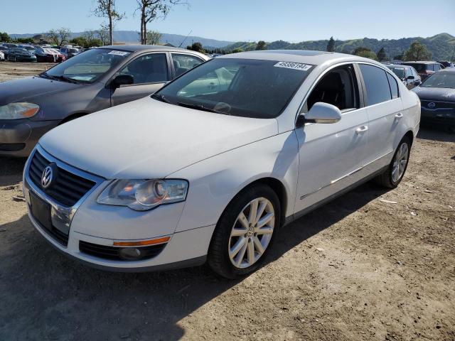 2010 VOLKSWAGEN PASSAT KOMFORT, 