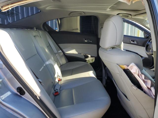 19UDE2F33JA000121 - 2018 ACURA ILX BASE WATCH PLUS SILVER photo 10