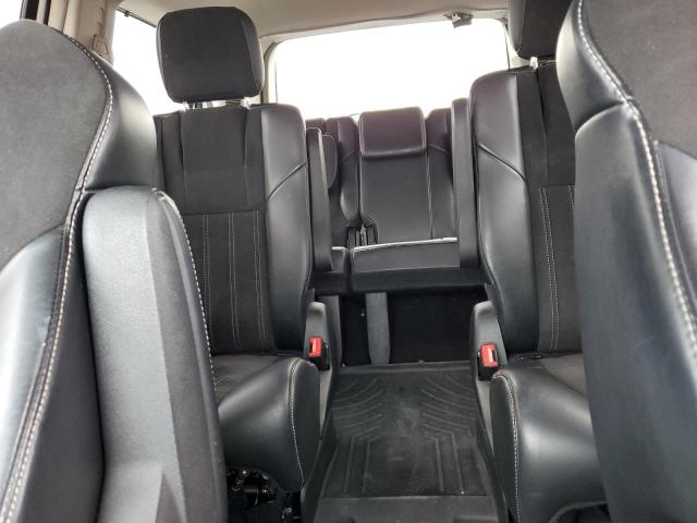 2C4RC1CG1ER285933 - 2014 CHRYSLER TOWN & COU TOURING L WHITE photo 10