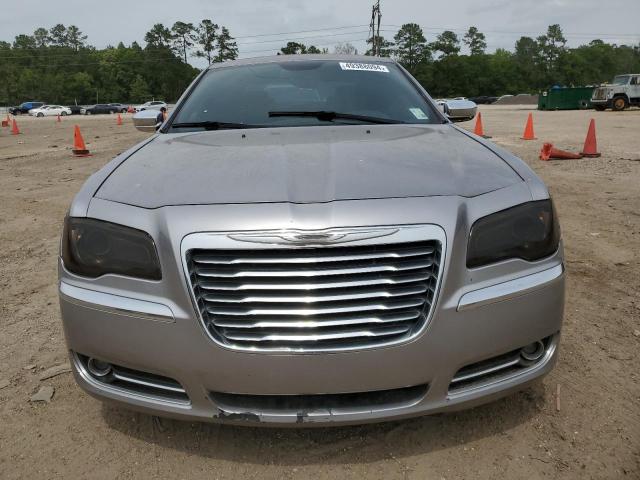 2C3CCAET1DH661586 - 2013 CHRYSLER 300C SILVER photo 5