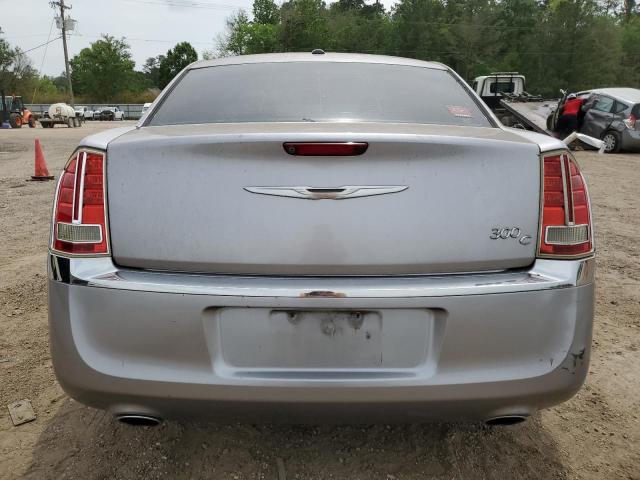 2C3CCAET1DH661586 - 2013 CHRYSLER 300C SILVER photo 6