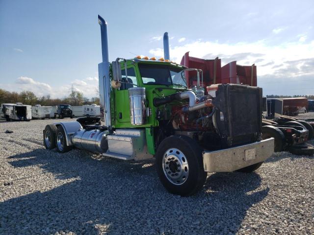 1XPXD49X0DD163044 - 2013 PETERBILT 389 GREEN photo 1