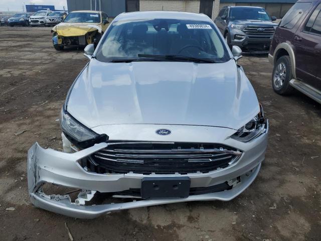 3FA6P0H76HR389333 - 2017 FORD FUSION SE SILVER photo 5