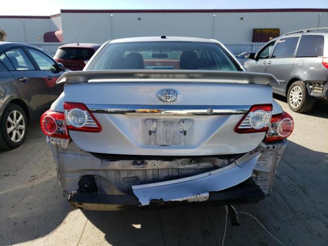 2T1BU4EE4BC689428 - 2011 TOYOTA COROLLA BASE 银色 照片 6