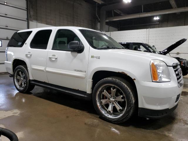 1GKFK135X9R109385 - 2009 GMC YUKON HYBRID WHITE photo 4