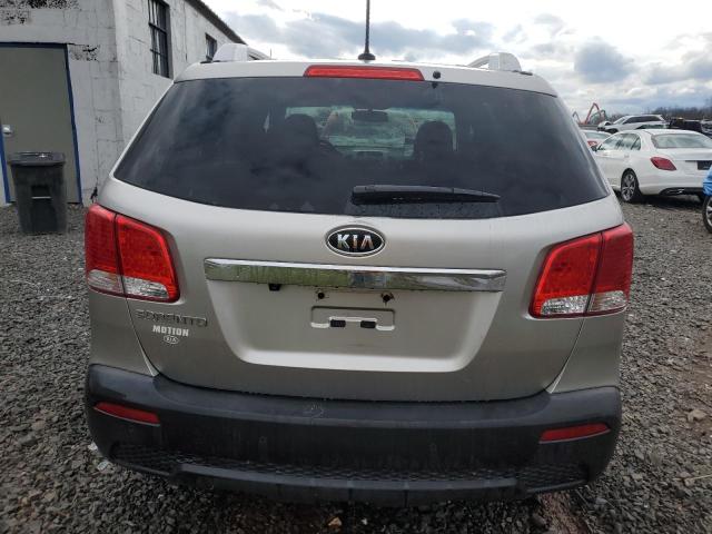 5XYKT3A62CG304269 - 2012 KIA SORENTO BASE TAN photo 6