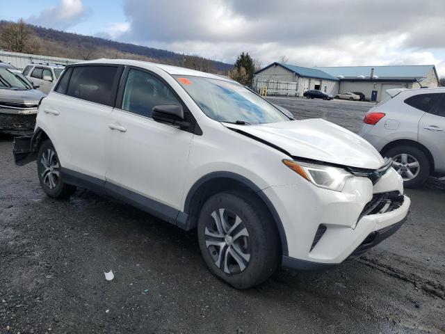 2T3BFREV0JW738877 - 2018 TOYOTA RAV4 LE WHITE photo 4