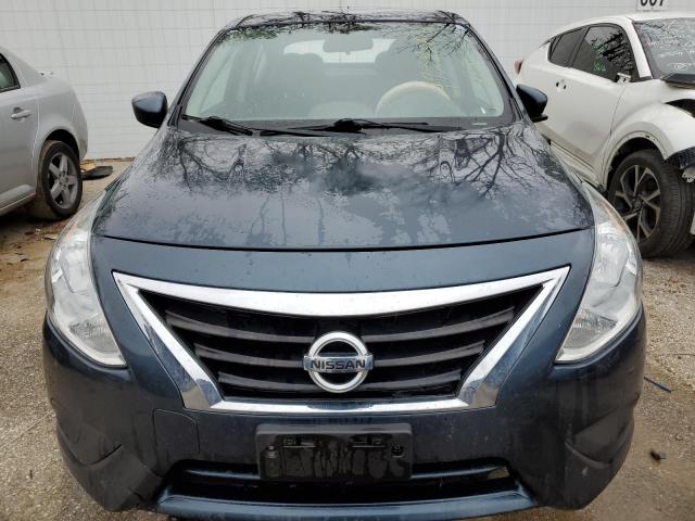 3N1CN7APXHL848035 - 2017 NISSAN VERSA S BLUE photo 5