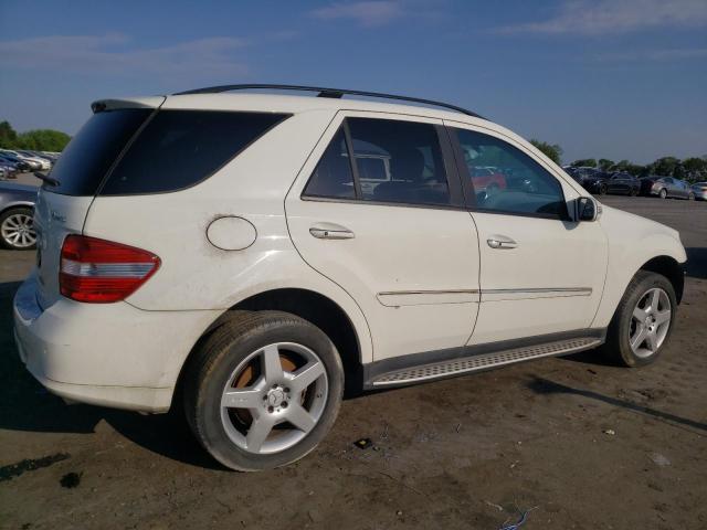 4JGBB72E98A340835 - 2008 MERCEDES-BENZ ML 550 WHITE photo 3