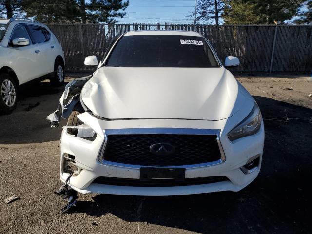 JN1EV7AR5JM433842 - 2018 INFINITI Q50 LUXE WHITE photo 5