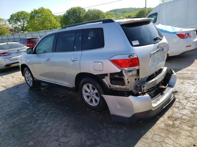 5TDBK3EH8CS142276 - 2012 TOYOTA HIGHLANDER BASE SILVER photo 2