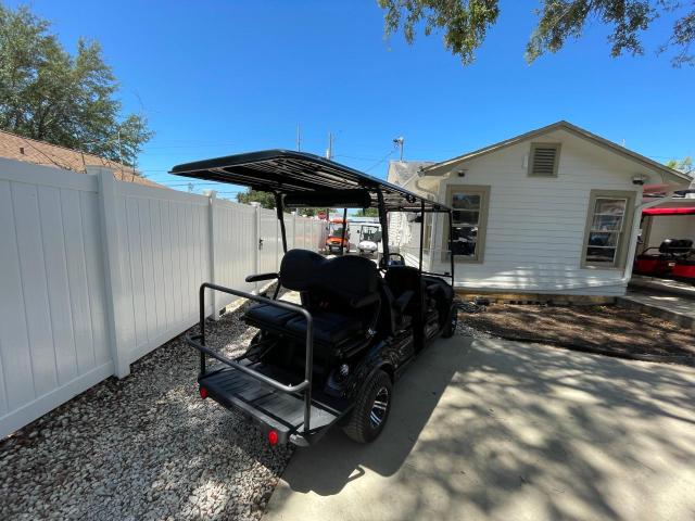 NRY421A13NB002628 - 2022 GOLF CART BLACK photo 4