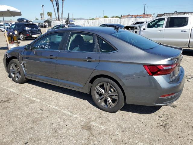 3VWEM7BU9RM040765 - 2024 VOLKSWAGEN JETTA SE GRAY photo 2