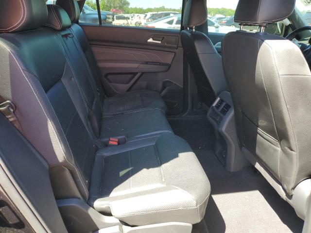 1V2DC2CA1MC212126 - 2021 VOLKSWAGEN ATLAS CROS SE Черный фото 11