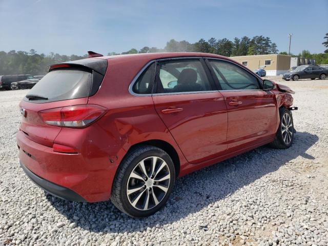 KMHH35LE4JU071108 - 2018 HYUNDAI ELANTRA GT RED photo 3