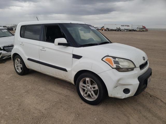 KNDJT2A23B7300715 - 2011 KIA SOUL + WHITE photo 4