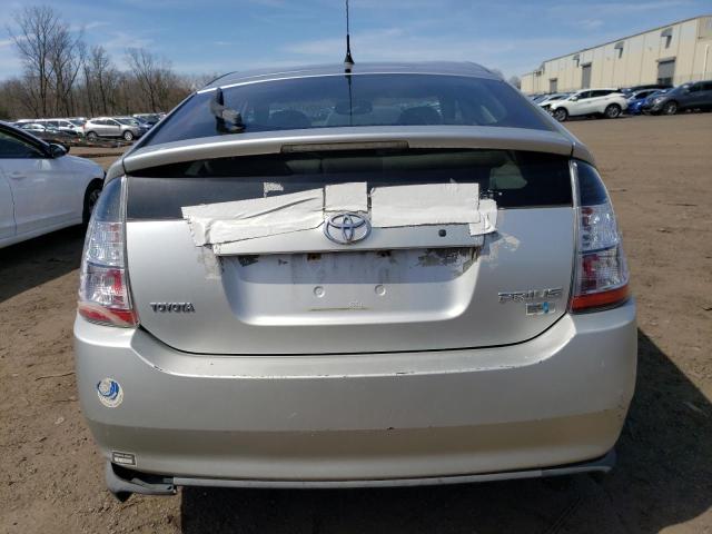 JTDKB20U440054490 - 2004 TOYOTA PRIUS SILVER photo 6