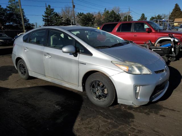 JTDKN3DU3C1542149 - 2012 TOYOTA PRIUS SILVER photo 4