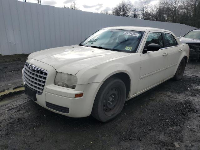 2005 CHRYSLER 300, 