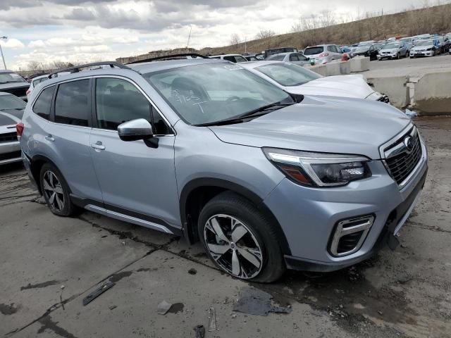 JF2SKAXCXMH517209 - 2021 SUBARU FORESTER TOURING 银色 照片 4