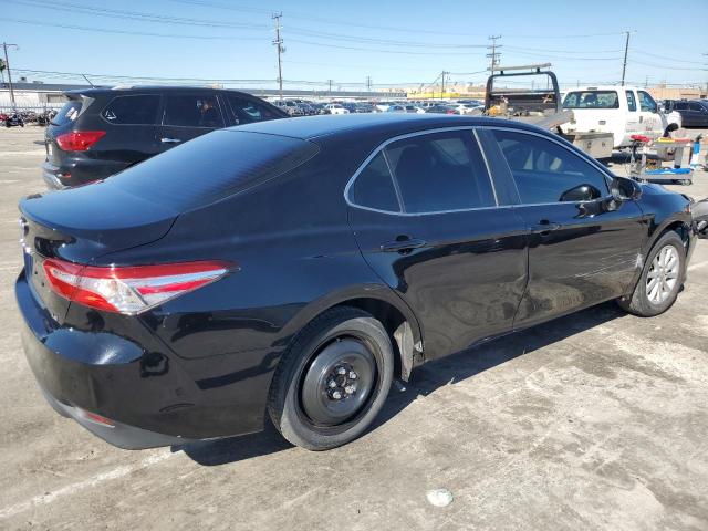 JTNB11HKXJ3030748 - 2018 TOYOTA CAMRY L BLACK photo 3