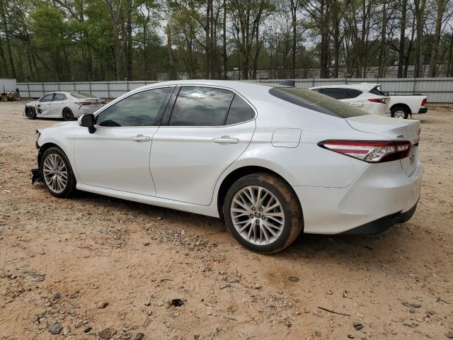 4T1B11HK6KU709170 - 2019 TOYOTA CAMRY L WHITE photo 2