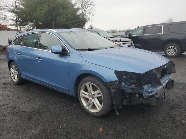 YV126MEC5F1197620 - 2015 VOLVO V60 PREMIER+ BLUE photo 4