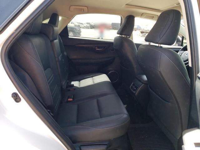 JTJYARBZ9J2107261 - 2018 LEXUS NX 300 BASE თეთრი ფოტო 11