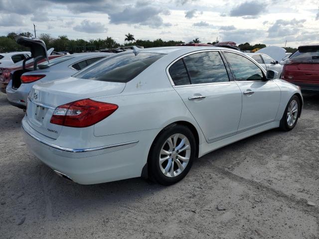 KMHGC4DD2DU227873 - 2013 HYUNDAI GENESIS 3.8L WHITE photo 3