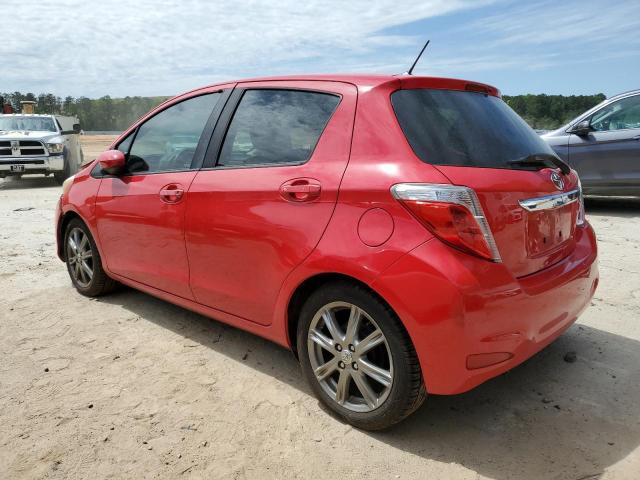 JTDKTUD35CD515018 - 2012 TOYOTA YARIS RED photo 2