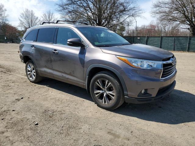 5TDJKRFH3GS320856 - 2016 TOYOTA HIGHLANDER XLE 棕色 照片 4