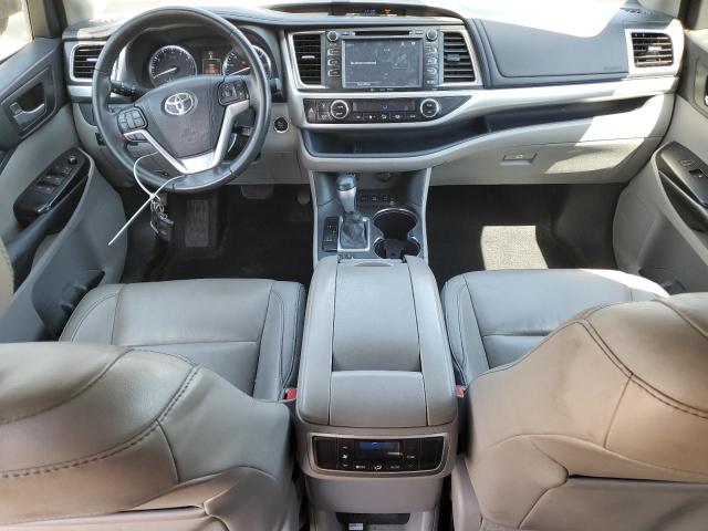 5TDJKRFH3GS320856 - 2016 TOYOTA HIGHLANDER XLE 棕色 照片 8