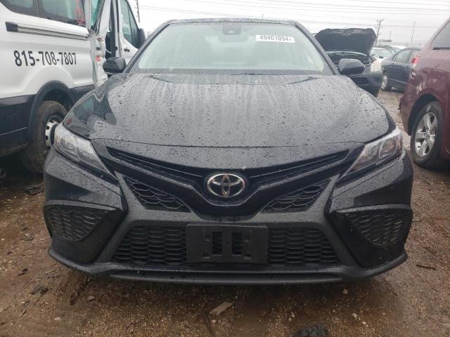 4T1S11AK9RU856684 - 2024 TOYOTA CAMRY SE NIGHT SHADE BLACK photo 5