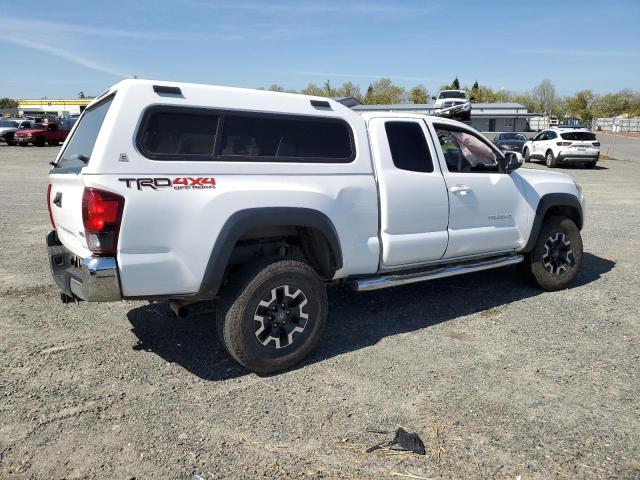 5TFSZ5AN0JX156618 - 2018 TOYOTA TACOMA ACCESS CAB თეთრი ფოტო 3