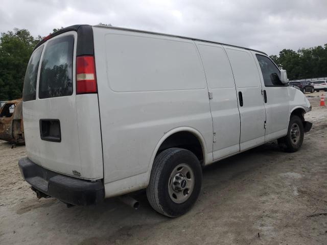 1GTW7FCA5B1115574 - 2011 GMC SAVANA G2500 WHITE photo 3